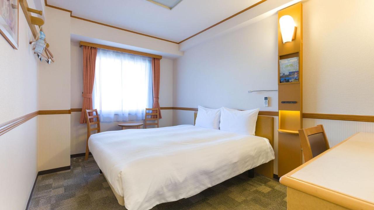 Toyoko Inn Osaka JR Noda Ekimae Ruang foto